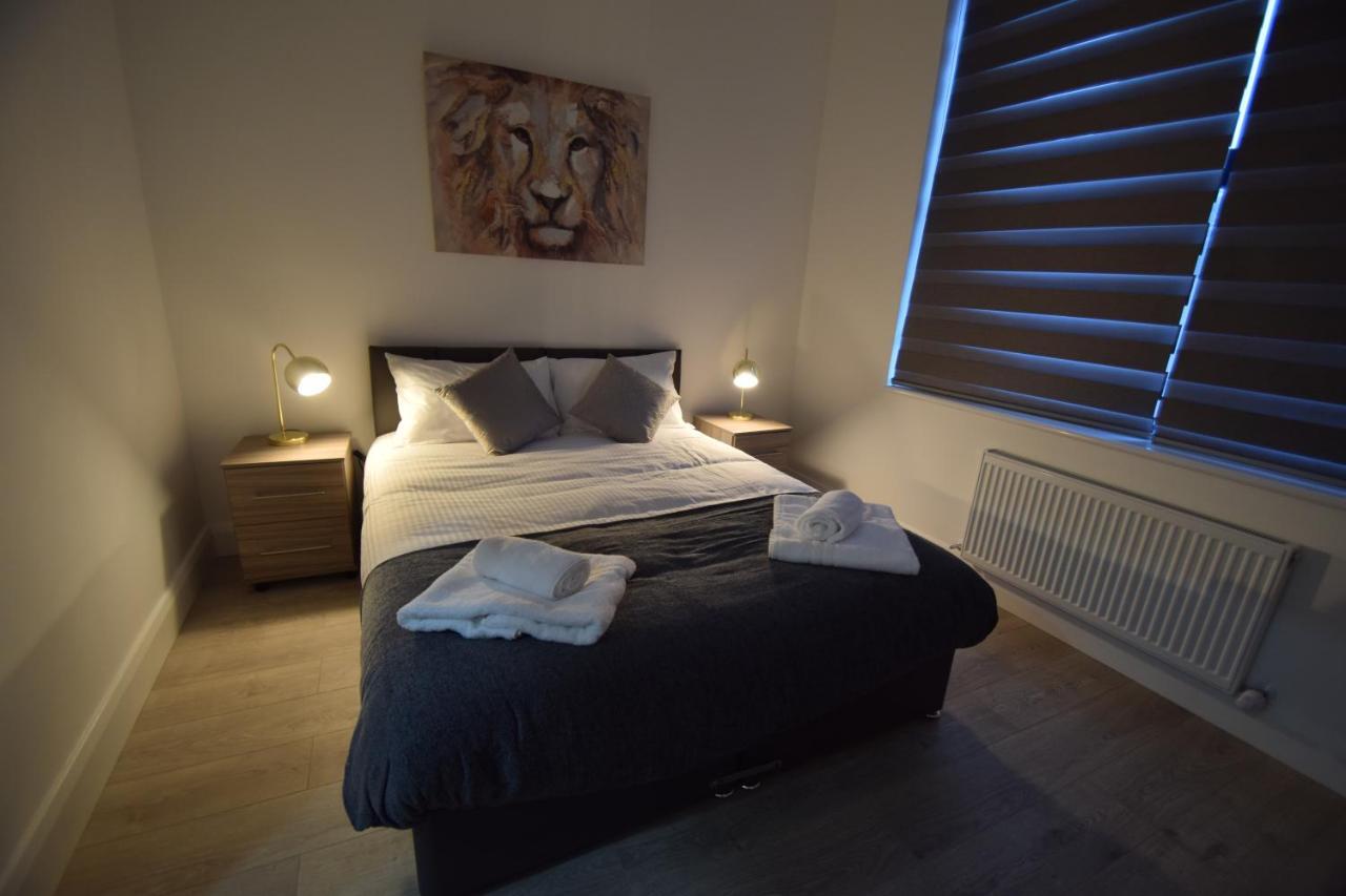 Apartamento Sapphire House Telford Exterior foto